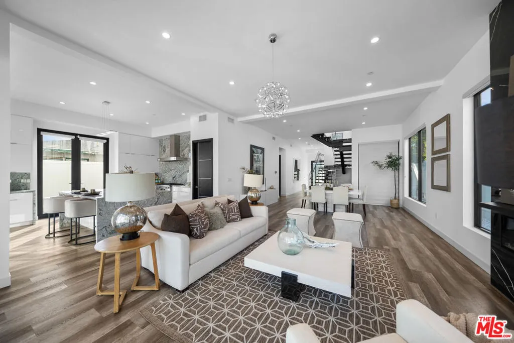 5812 Willis Avenue, Sherman Oaks, California 91411 home-pic-17